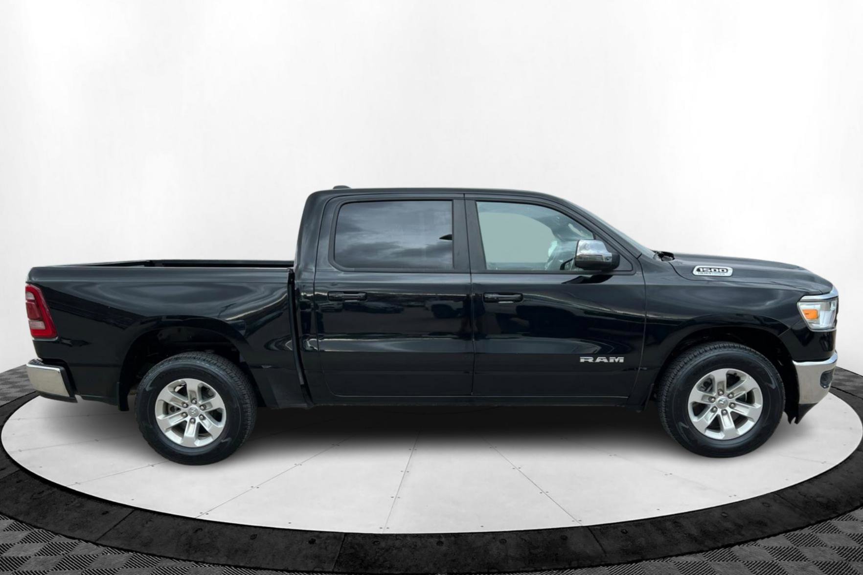 Certified 2024 RAM 1500 Laramie image 6