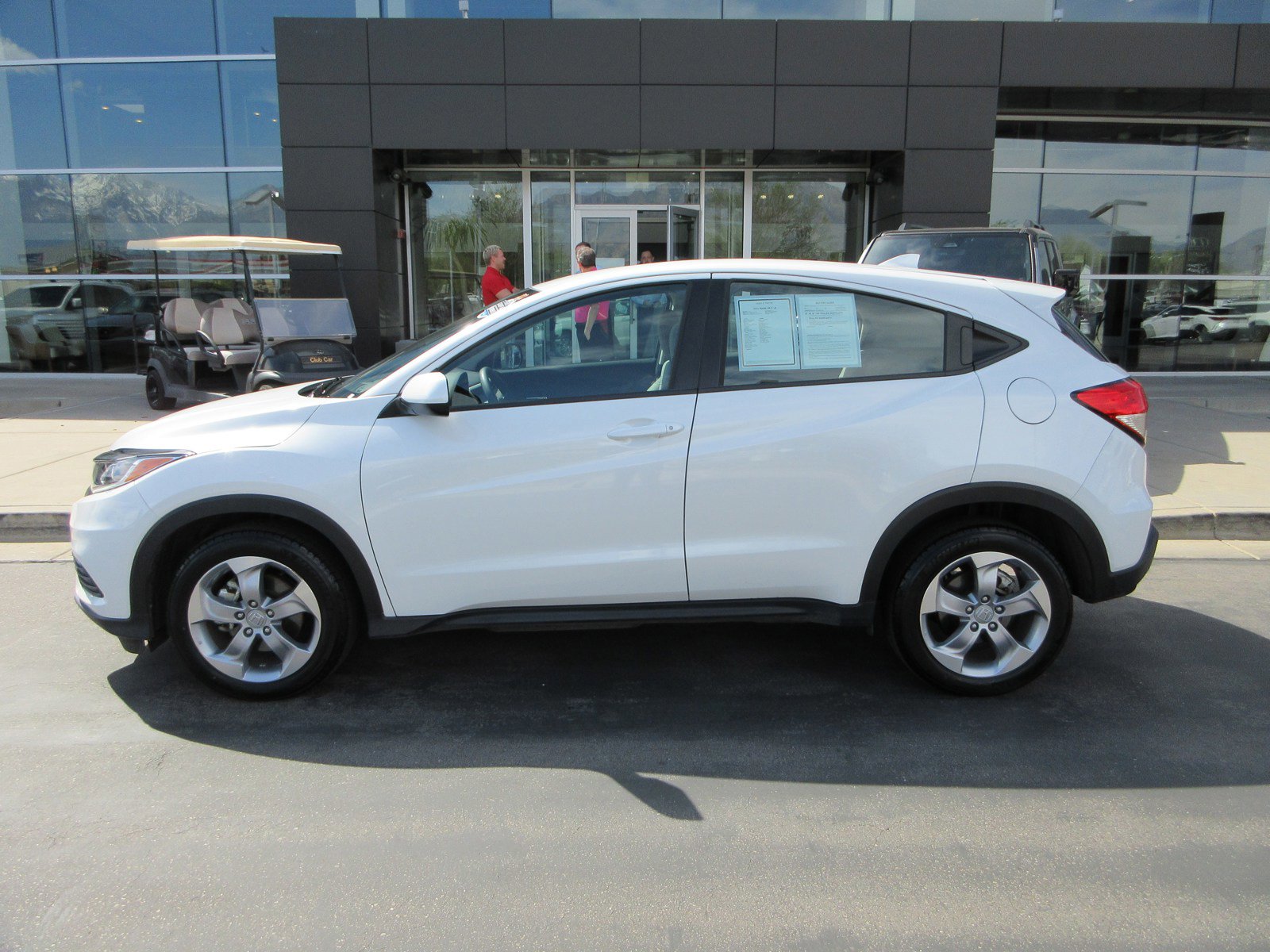 Used 2021 Honda HR-V LX image 3
