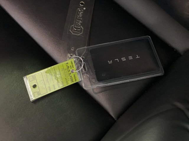 Used 2023 Tesla Model 3 Standard Range image 19