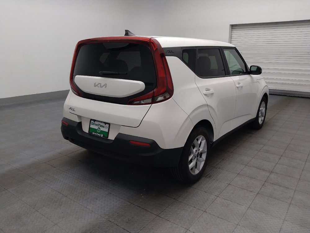 Used 2022 Kia Soul LX w/ Technology Package FWD image 9