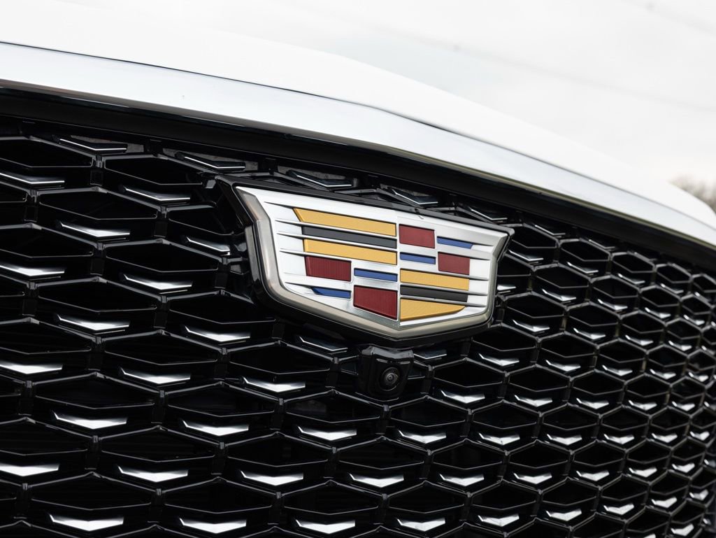 Used 2025 Cadillac Escalade Premium Luxury w/ Touring Package image 15