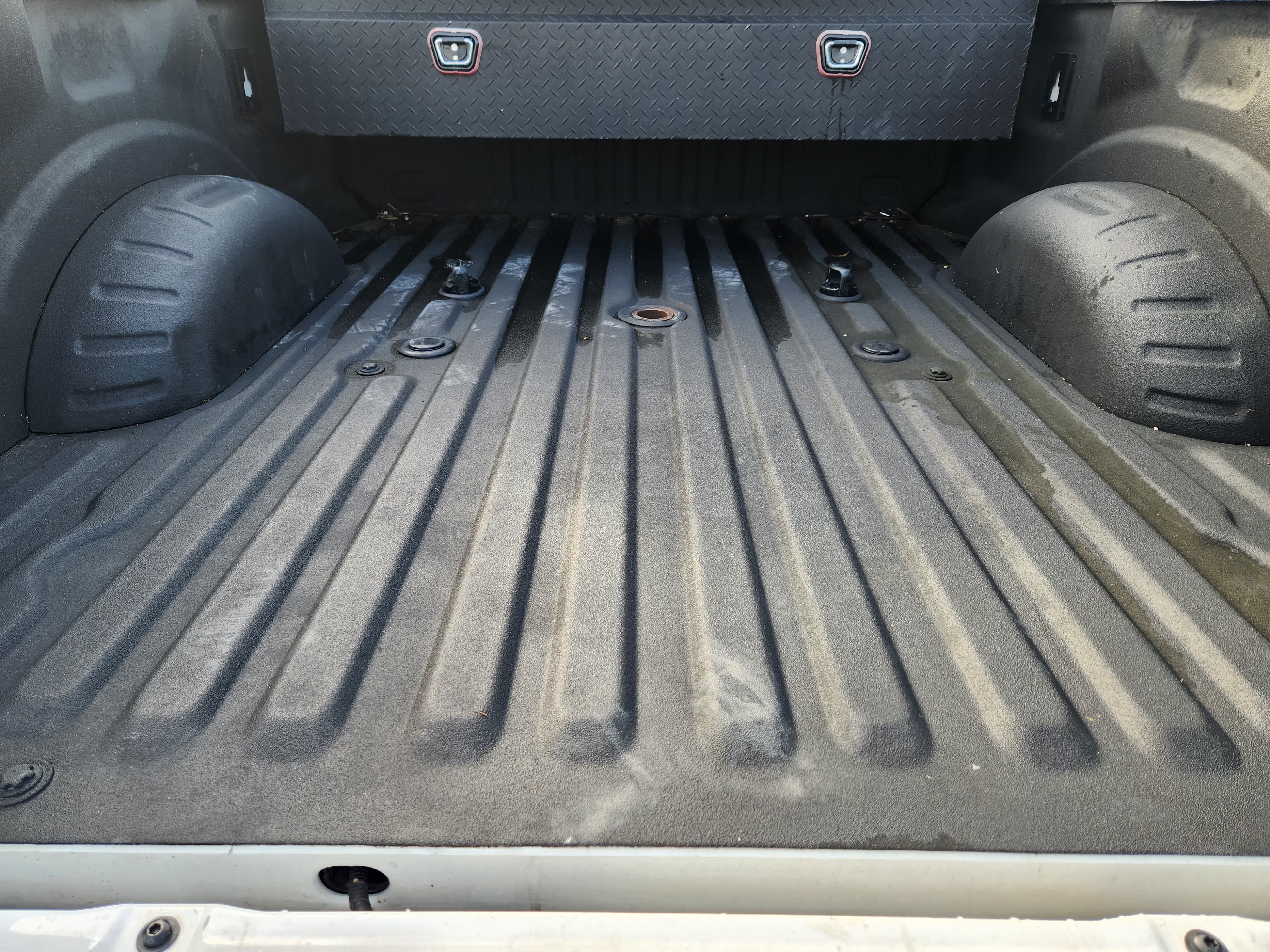Used 2022 Ford F350 Lariat w/ Tremor Off-Road Package AWD/4WD image 33