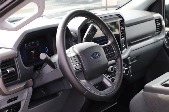 Used 2025 Ford F150 XLT w/ Equipment Group 301A Standard AWD/4WD image 13