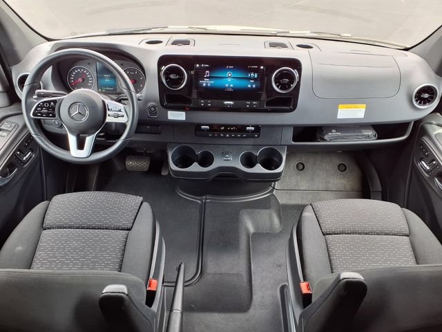 Used 2023 Mercedes-Benz Sprinter 3500 image 29