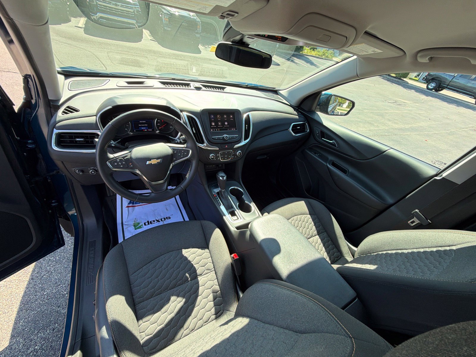 Used 2021 Chevrolet Equinox LT FWD image 24