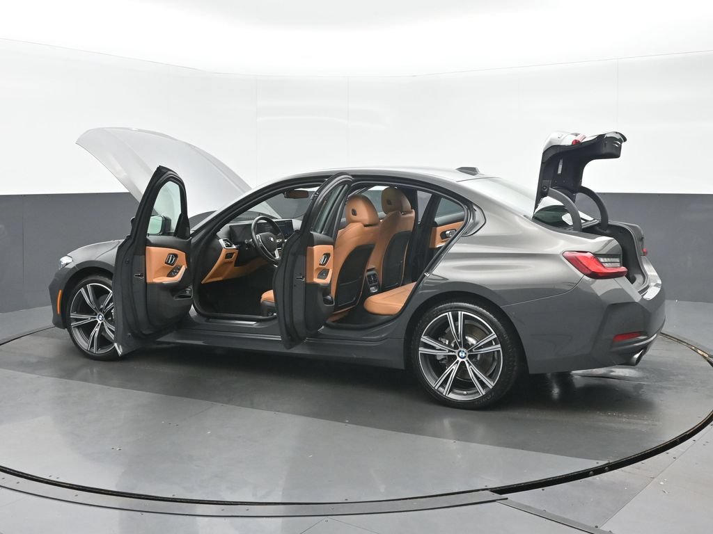 Used 2023 BMW 330i xDrive Sedan w/ Premium Package AWD/4WD image 42