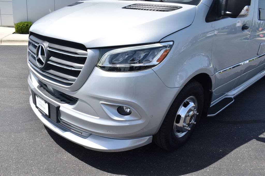 Used 2022 Mercedes-Benz Sprinter 3500 image 20