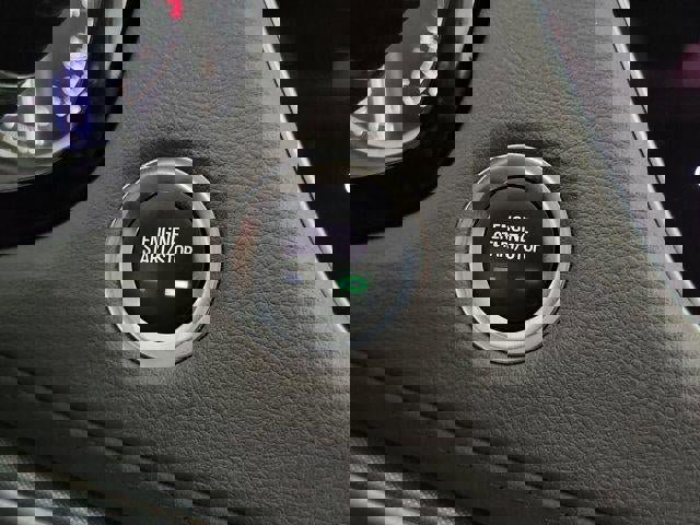 Certified 2022 Cadillac XT5 Premium Luxury image 19