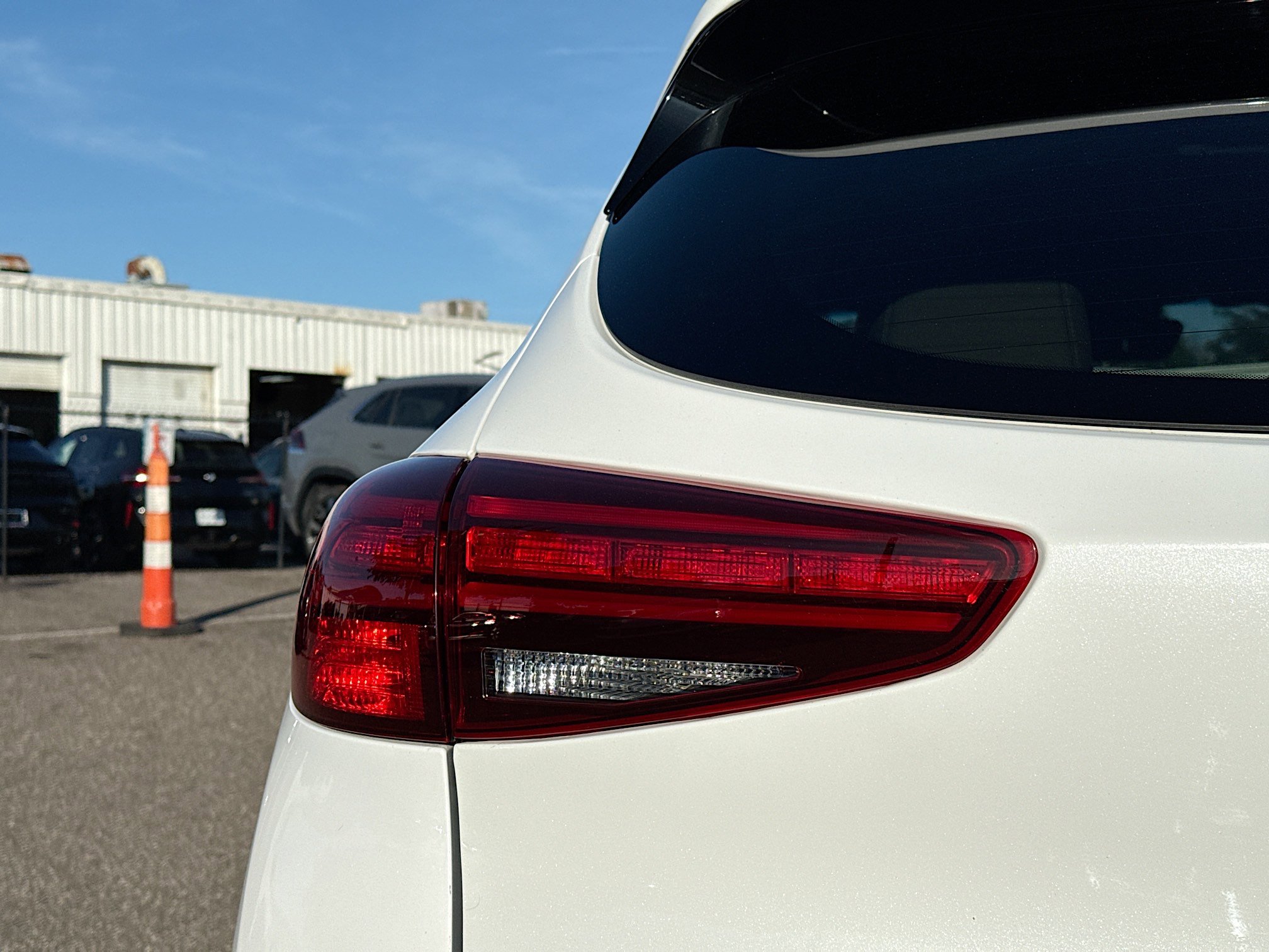 Used 2019 Hyundai Tucson Limited w/ Cargo Package image 10