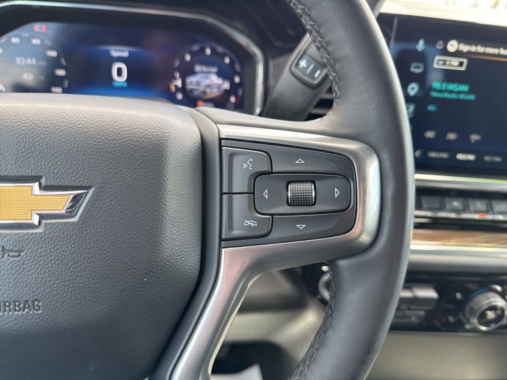 Used 2025 Chevrolet Silverado 1500 LT image 24