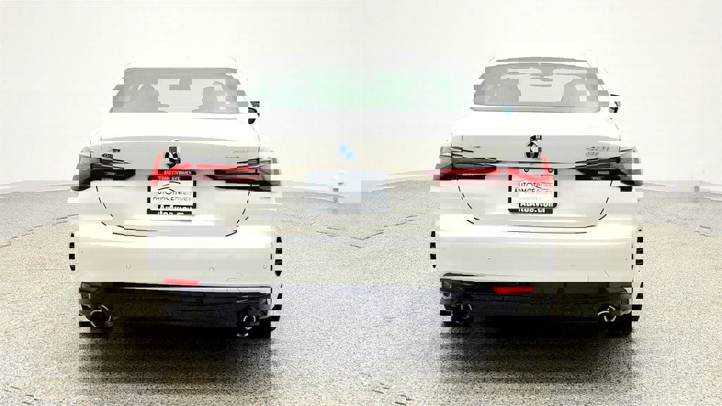 Used 2021 BMW 430i xDrive Coupe w/ Convenience Package image 6