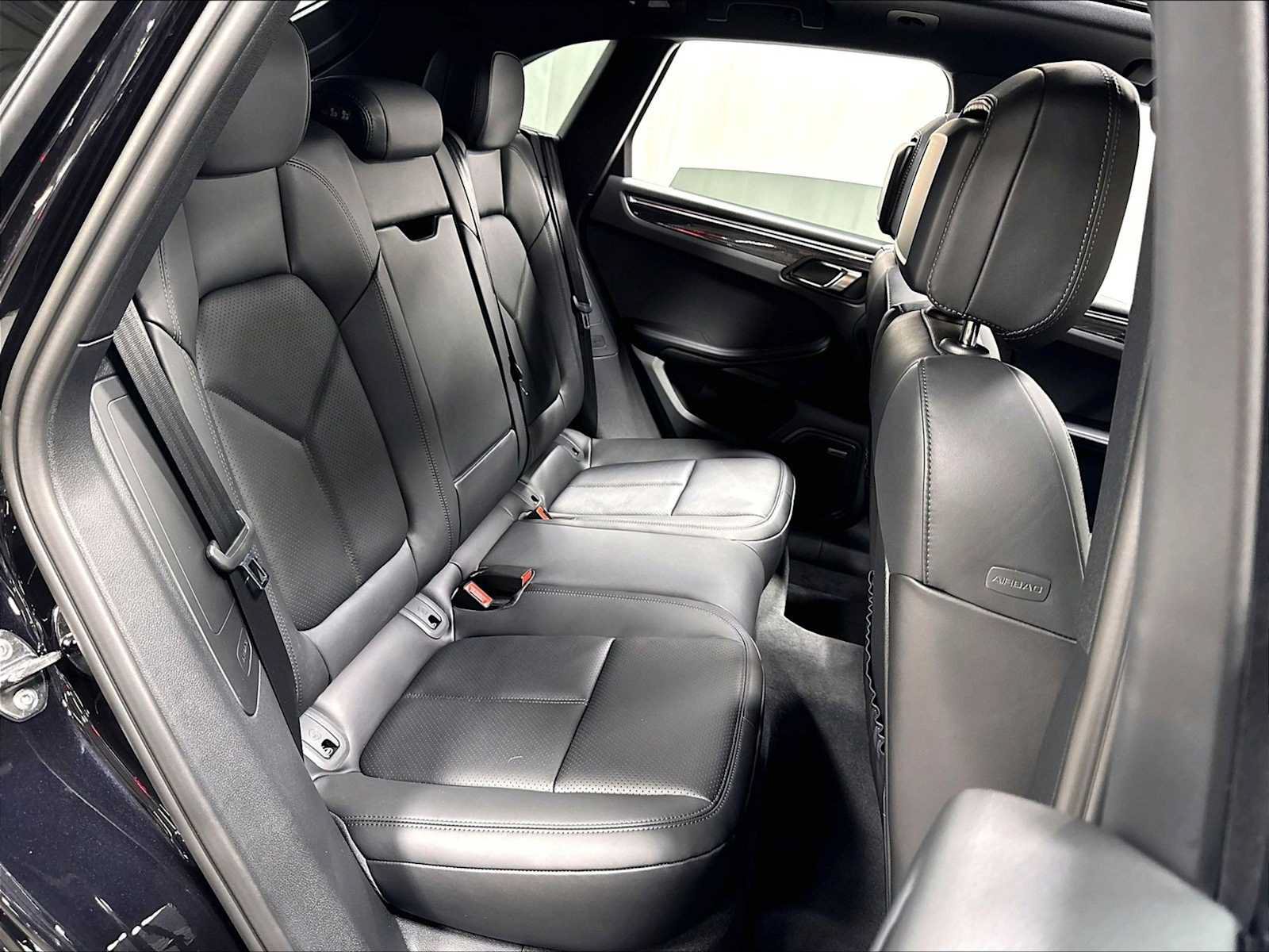 New 2026 Porsche Macan S AWD/4WD image 30