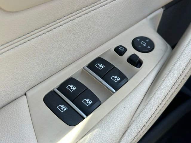 Used 2021 BMW 530i xDrive w/ M Sport Package AWD/4WD image 25