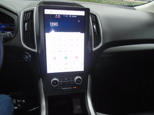 Used 2023 Ford Edge SEL w/ Convenience Package AWD/4WD image 16