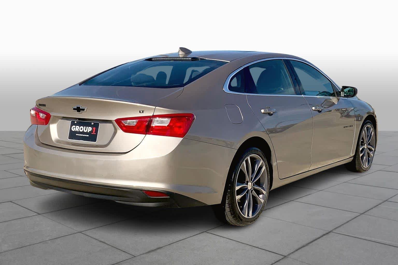 Used 2023 Chevrolet Malibu LT FWD image 13