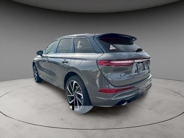 New 2025 Lincoln Corsair Grand Touring w/ Equipment Group 301A AWD/4WD image 7