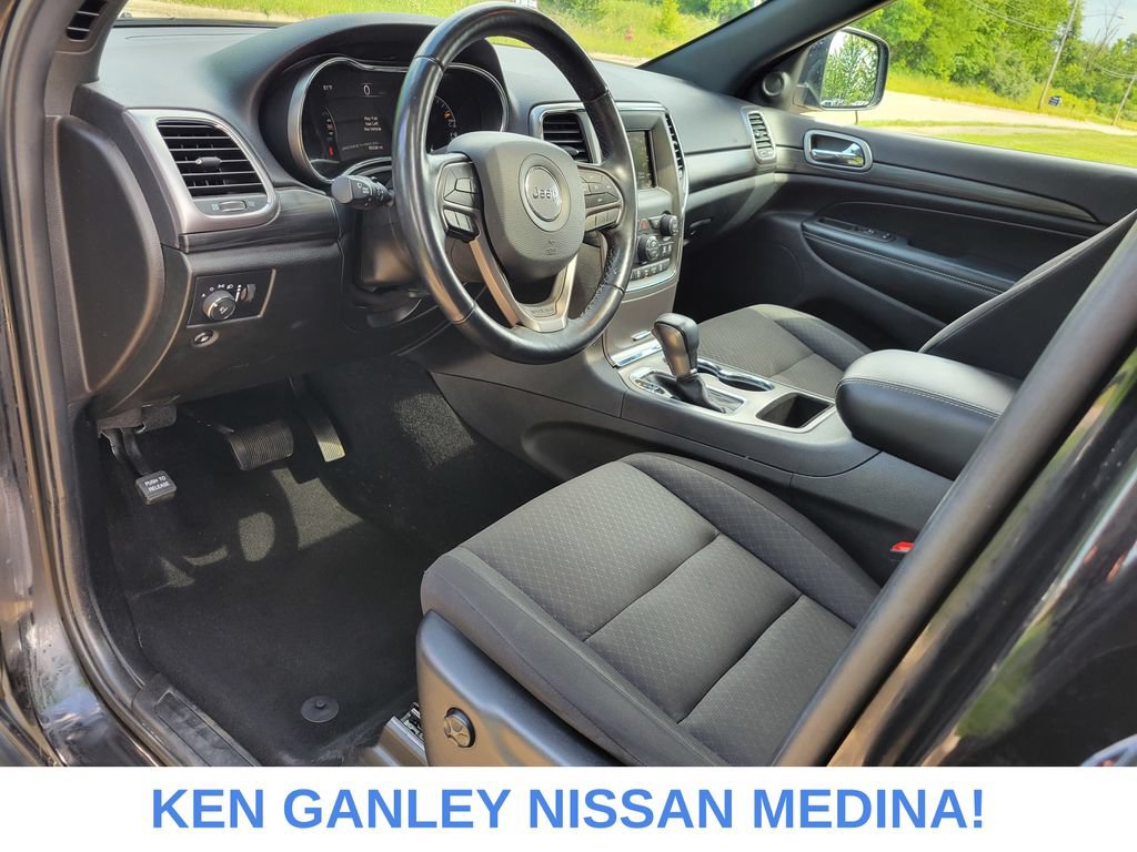 Used 2021 Jeep Grand Cherokee Freedom Edition AWD/4WD image 25