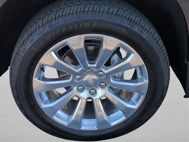 Certified 2022 Chevrolet Silverado 1500 High Country w/ Safety Package II AWD/4WD image 30