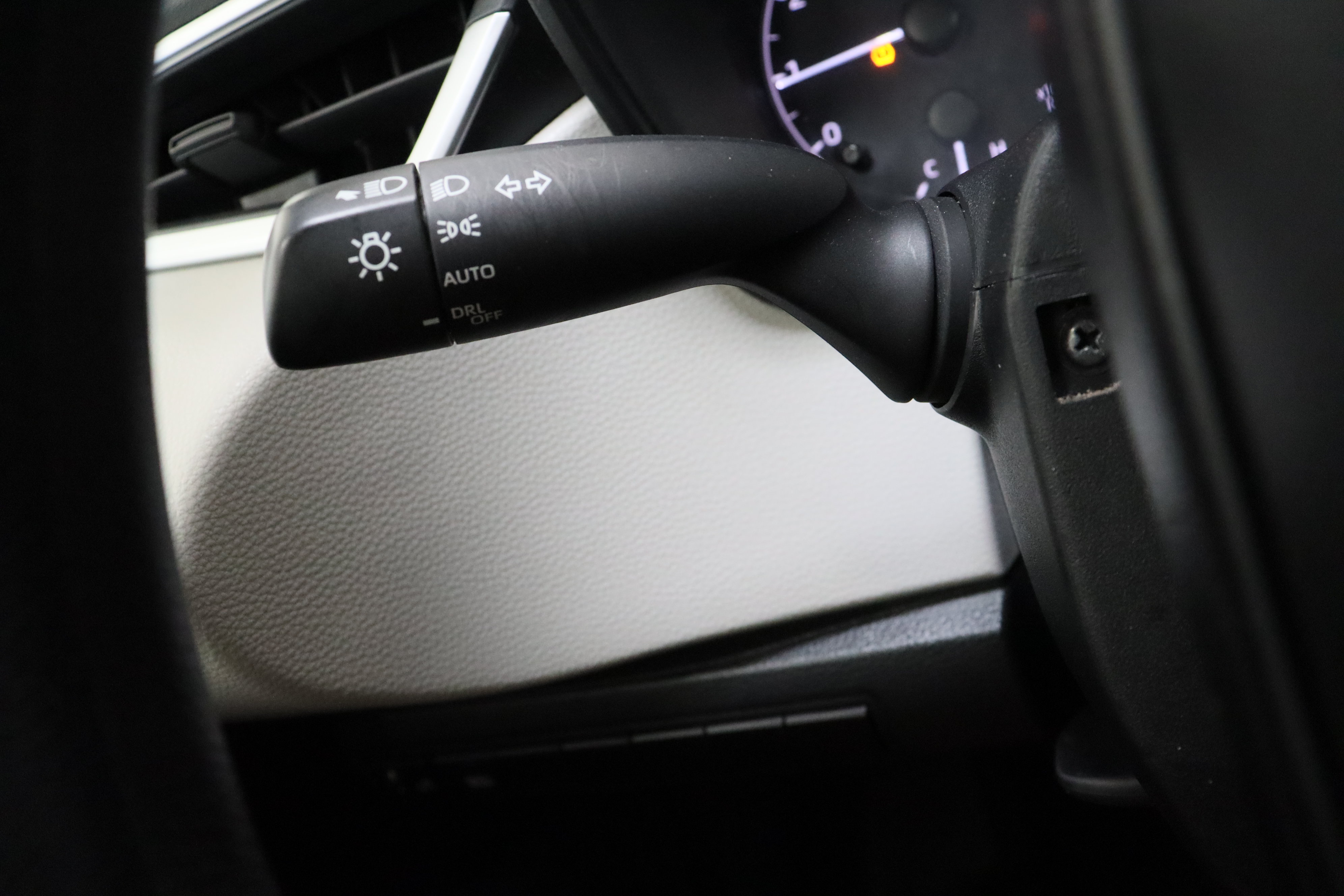 Used 2024 Toyota Corolla LE FWD image 22