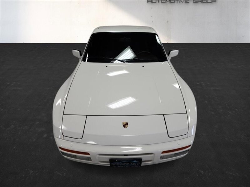 Used 1987 Porsche 944 Turbo RWD image 13