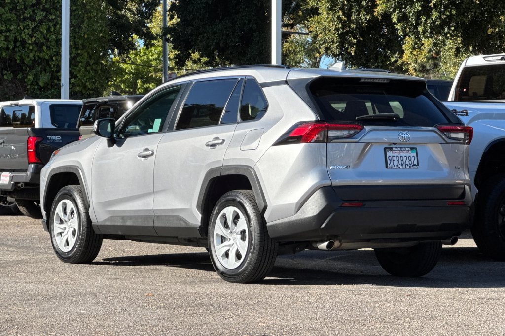 Certified 2020 Toyota RAV4 LE w/ Carpet Mat Package FWD image 5