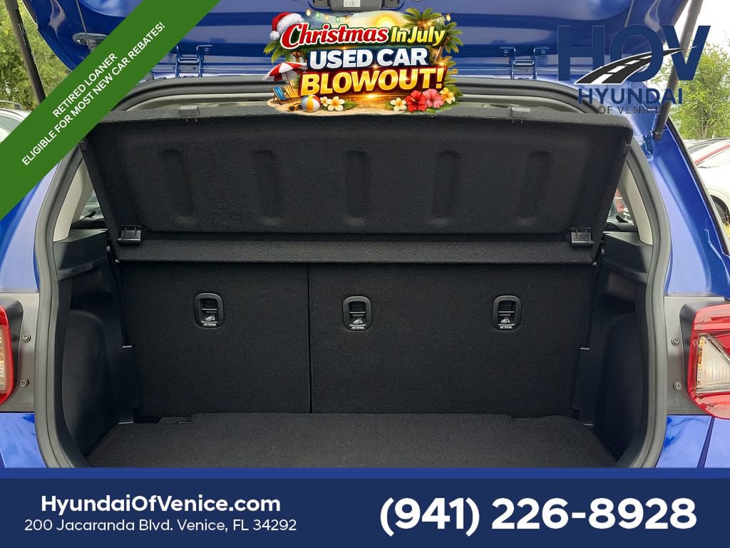 Certified 2026 Hyundai Venue SEL FWD image 8