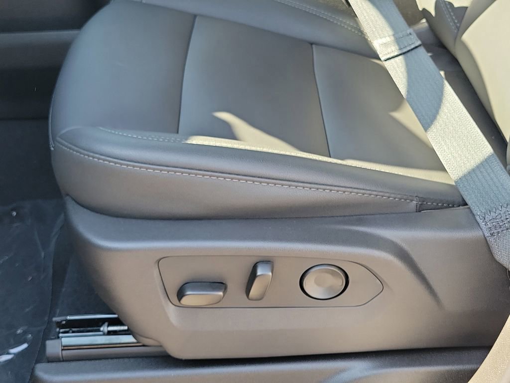 New 2026 Chevrolet Tahoe Z71 image 16