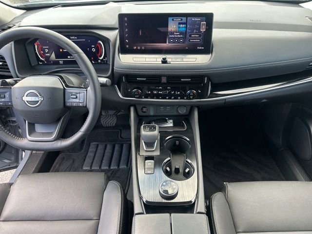 Used 2025 Nissan Rogue SL w/ SL Premium Package image 18