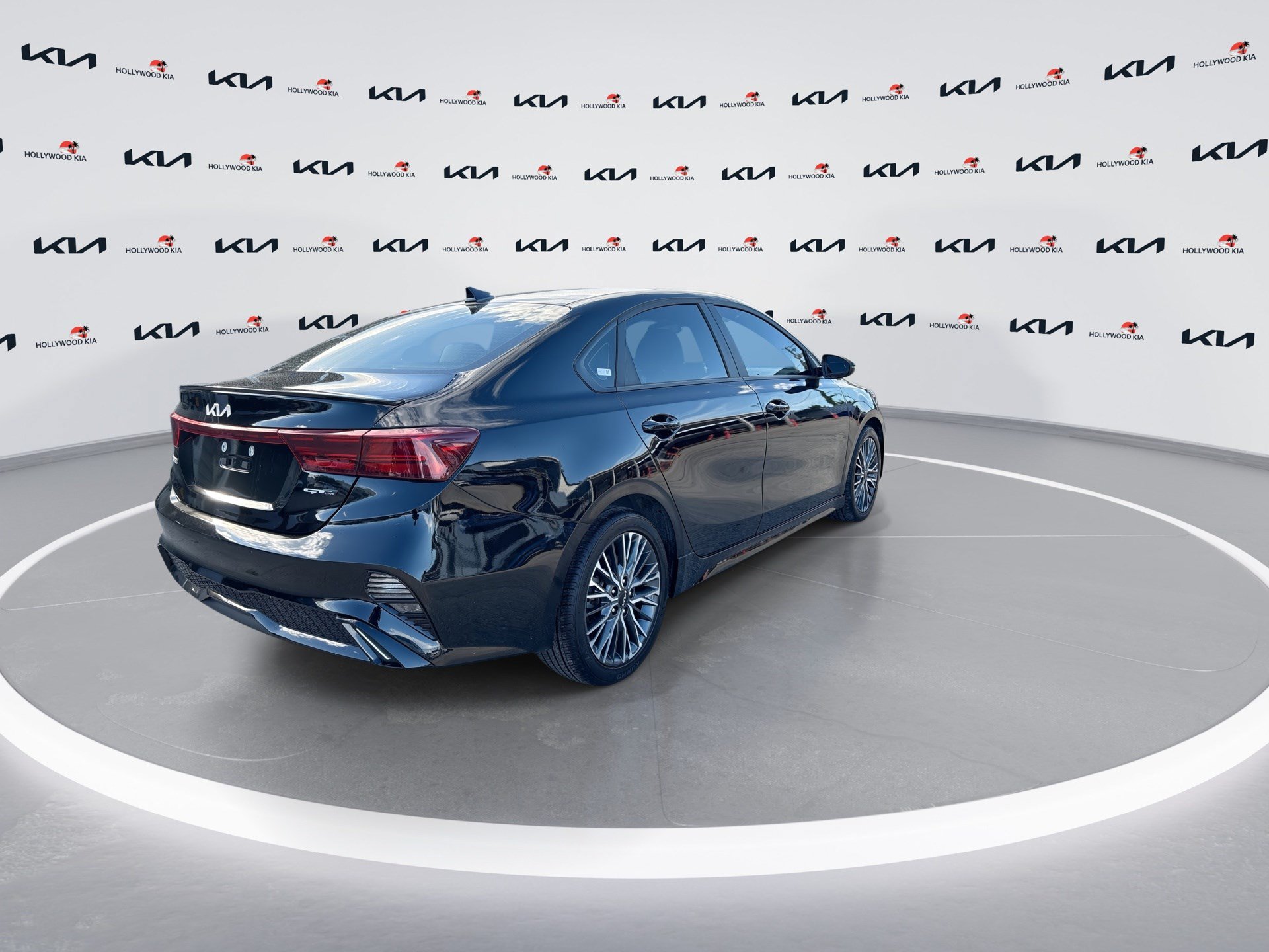 Certified 2024 Kia Forte GT-Line FWD image 8