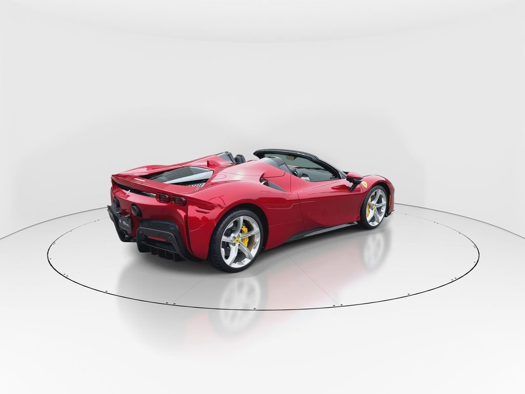 Used 2024 Ferrari SF90 Spider image 8