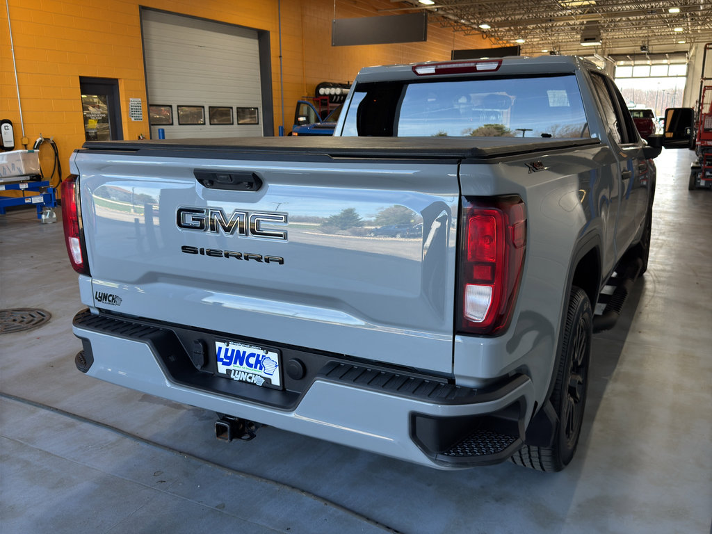 Used 2024 GMC Sierra 1500 Pro w/ Graphite Edition AWD/4WD image 5