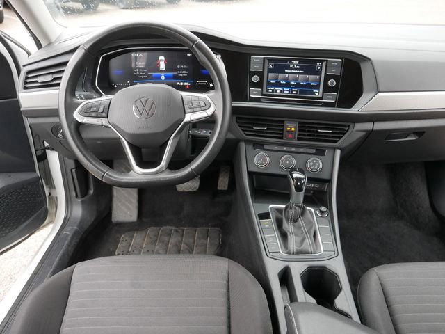 Certified 2024 Volkswagen Jetta S image 20