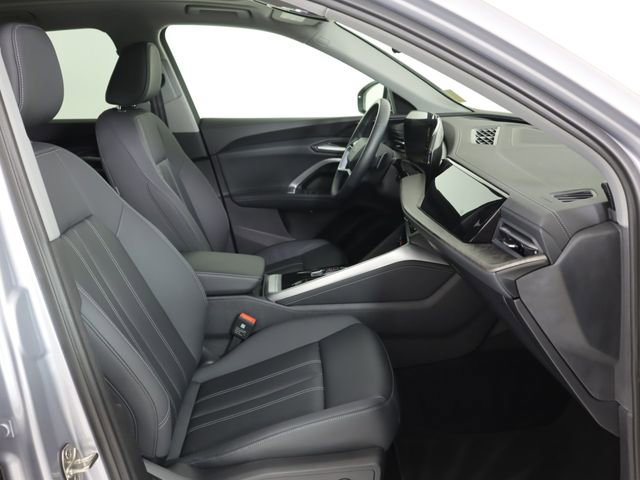 Used 2025 Audi Q5 Premium w/ Convenience Package AWD/4WD image 13