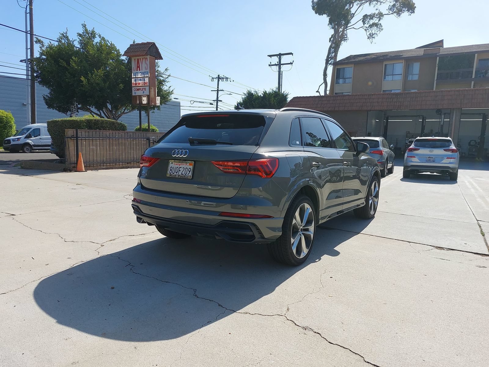 Used 2021 Audi Q3 2.0T Premium Plus w/ Premium Plus Package AWD/4WD image 3