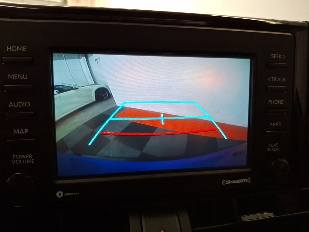 Used 2020 Toyota RAV4 XLE image 23