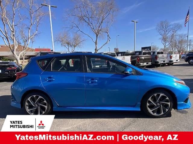 Used 2016 Scion iM image 2