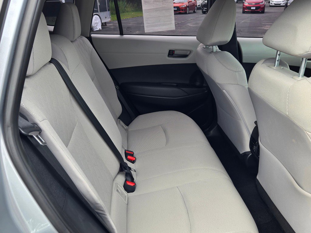 Used 2024 Toyota Corolla Cross L image 9
