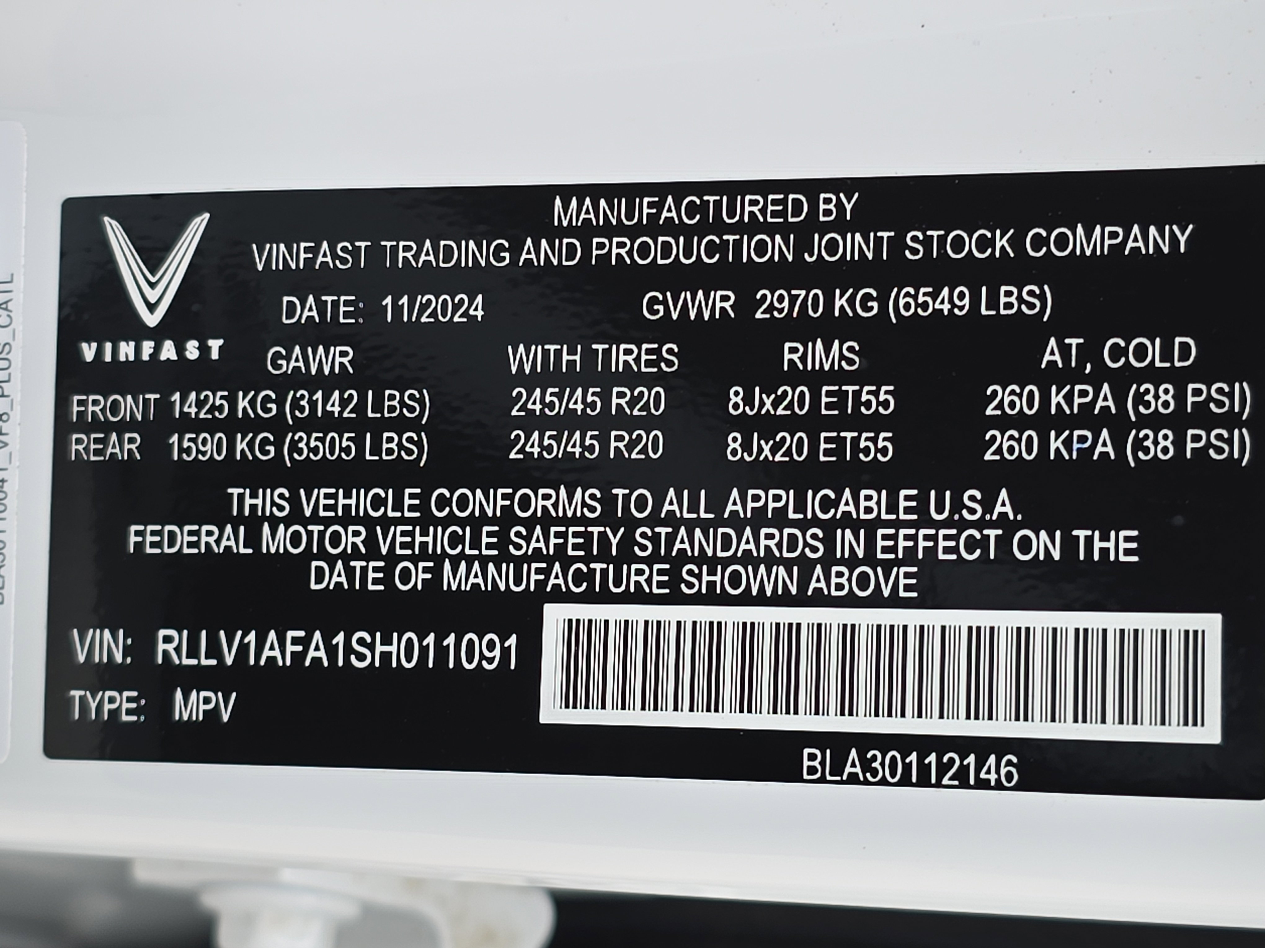 New 2025 VinFast VF 8 Plus image 34