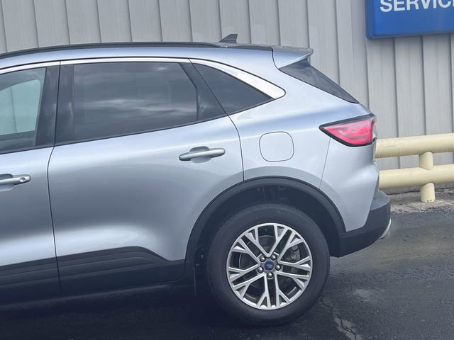 Used 2022 Ford Escape SEL image 15