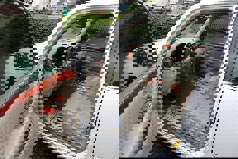 Used 2001 Lexus LS 430 image 5