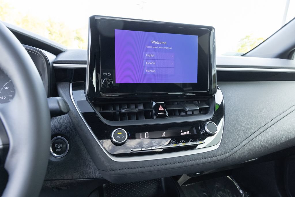Certified 2023 Toyota Corolla SE w/ SE Premium Package FWD image 17