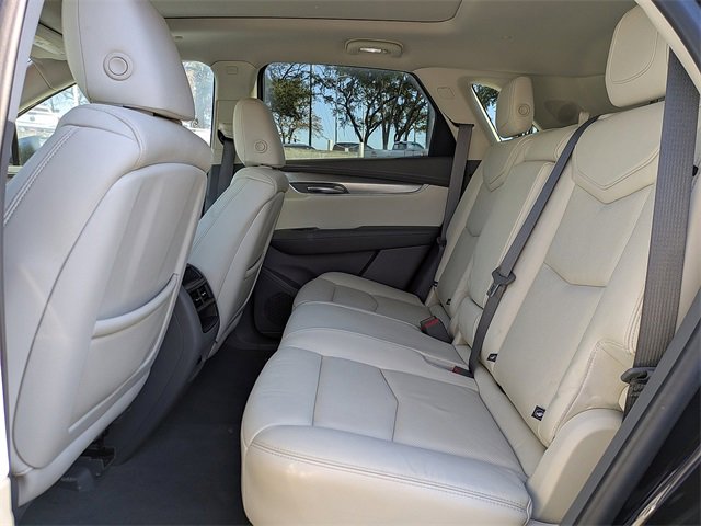 Used 2018 Cadillac XT5 Luxury image 12