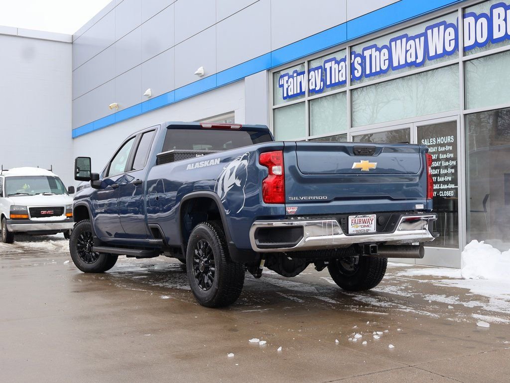 New 2026 Chevrolet Silverado 3500 W/T image 40