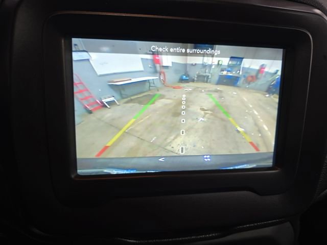 Used 2019 Jeep Renegade Limited w/ Trailer Tow Group image 25