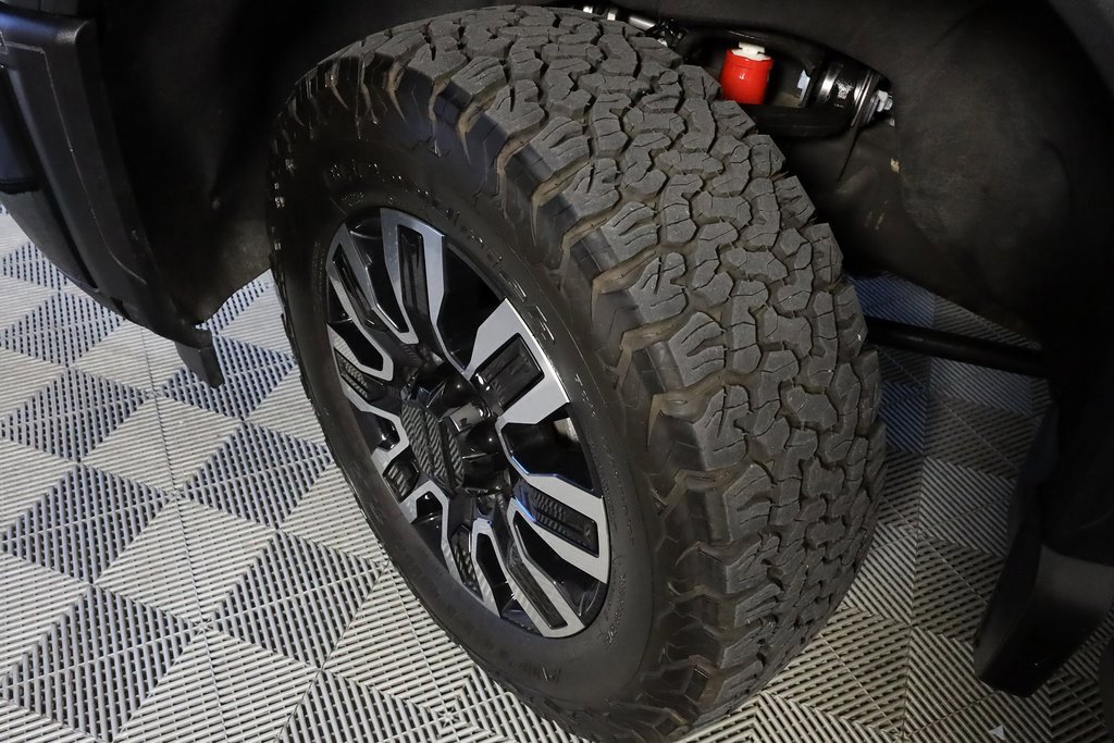 Used 2024 GMC Sierra 3500 Denali Ultimate image 47