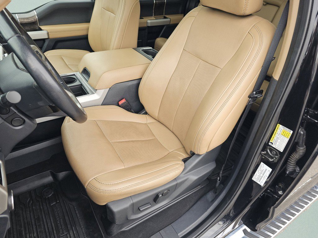 Used 2022 Ford F250 Lariat w/ Lariat Ultimate Package image 6