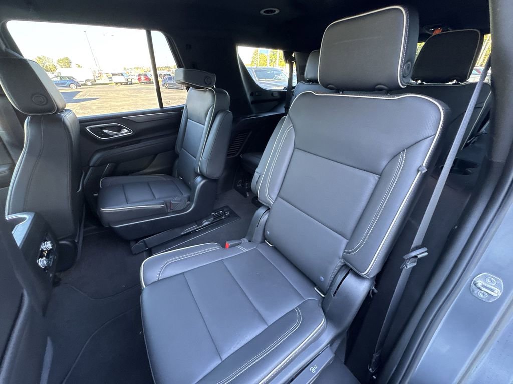 Certified 2021 GMC Yukon SLT w/ SLT Luxury Package image 24