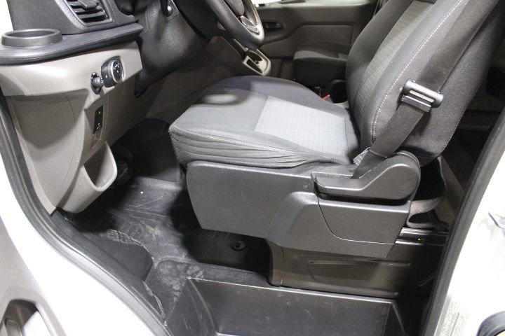 Used 2022 Ford Transit 350 XLT AWD/4WD image 17