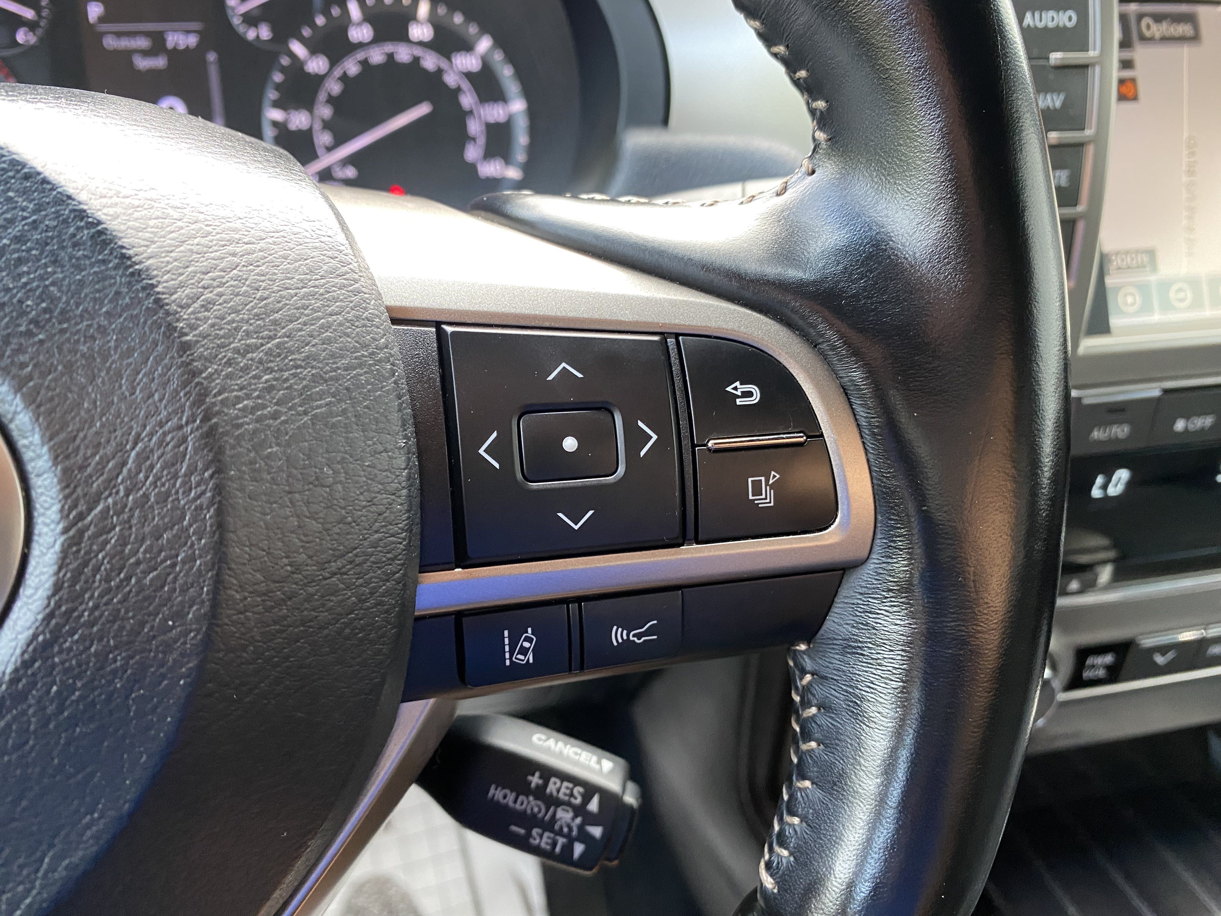 Used 2021 Lexus GX 460 Premium AWD/4WD image 21