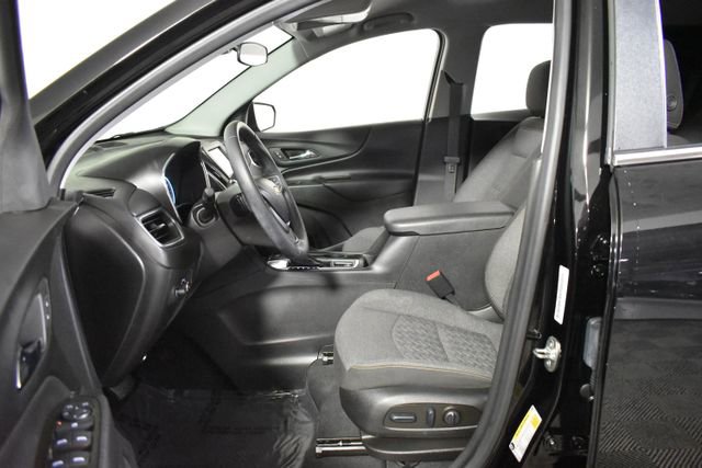 Used 2023 Chevrolet Equinox LT FWD image 11